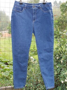 Parasuco Dark Wash Slim Fit Pants
